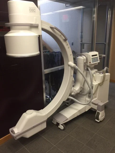 GE OEC 9800 X-ray C-arm